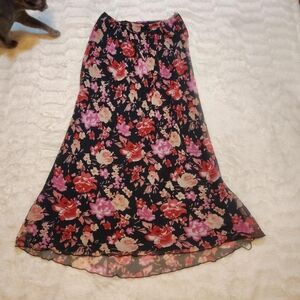 Notations Black Floral Skirt
